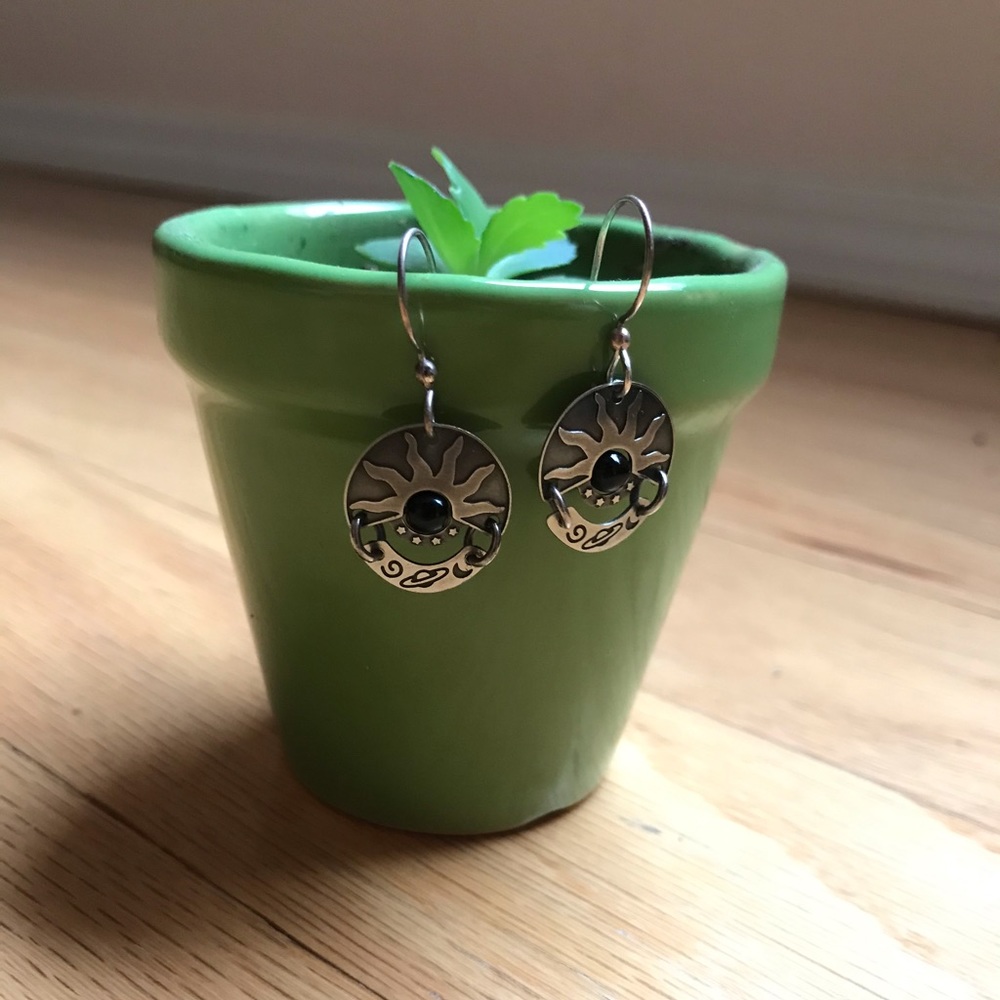 Galaxy 🪐earrings NWOT